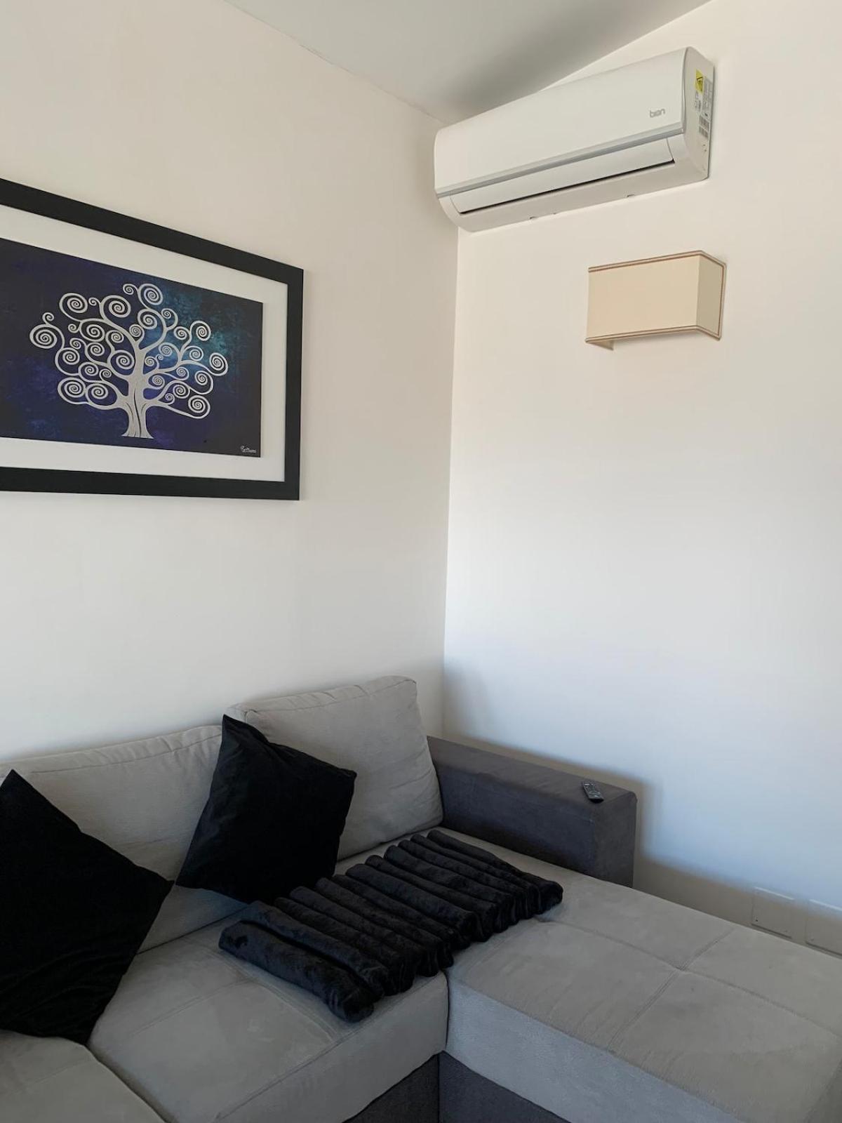 Vivi In Un Attico Tipico Romano Con Vista Su Roma Εξωτερικό φωτογραφία